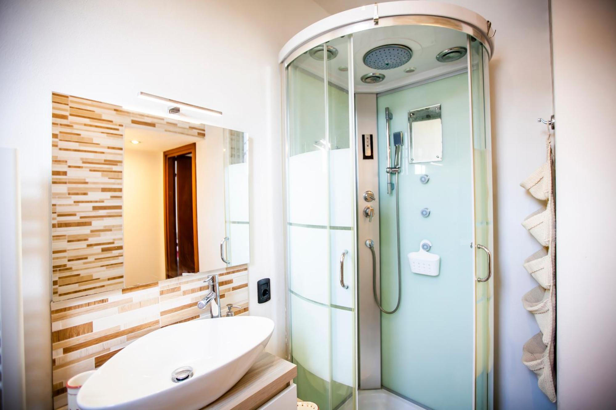 Casa Baragiola Lägenhet Cernobbio Exteriör bild